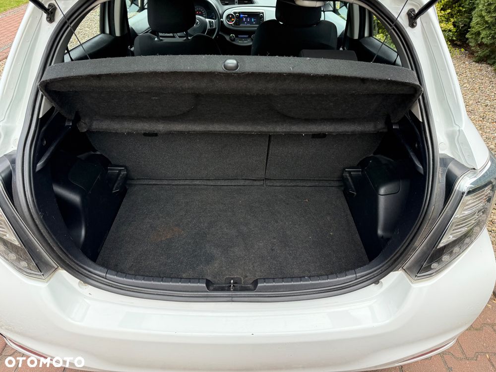 Toyota Yaris 1.5 VVT-i Style - 32