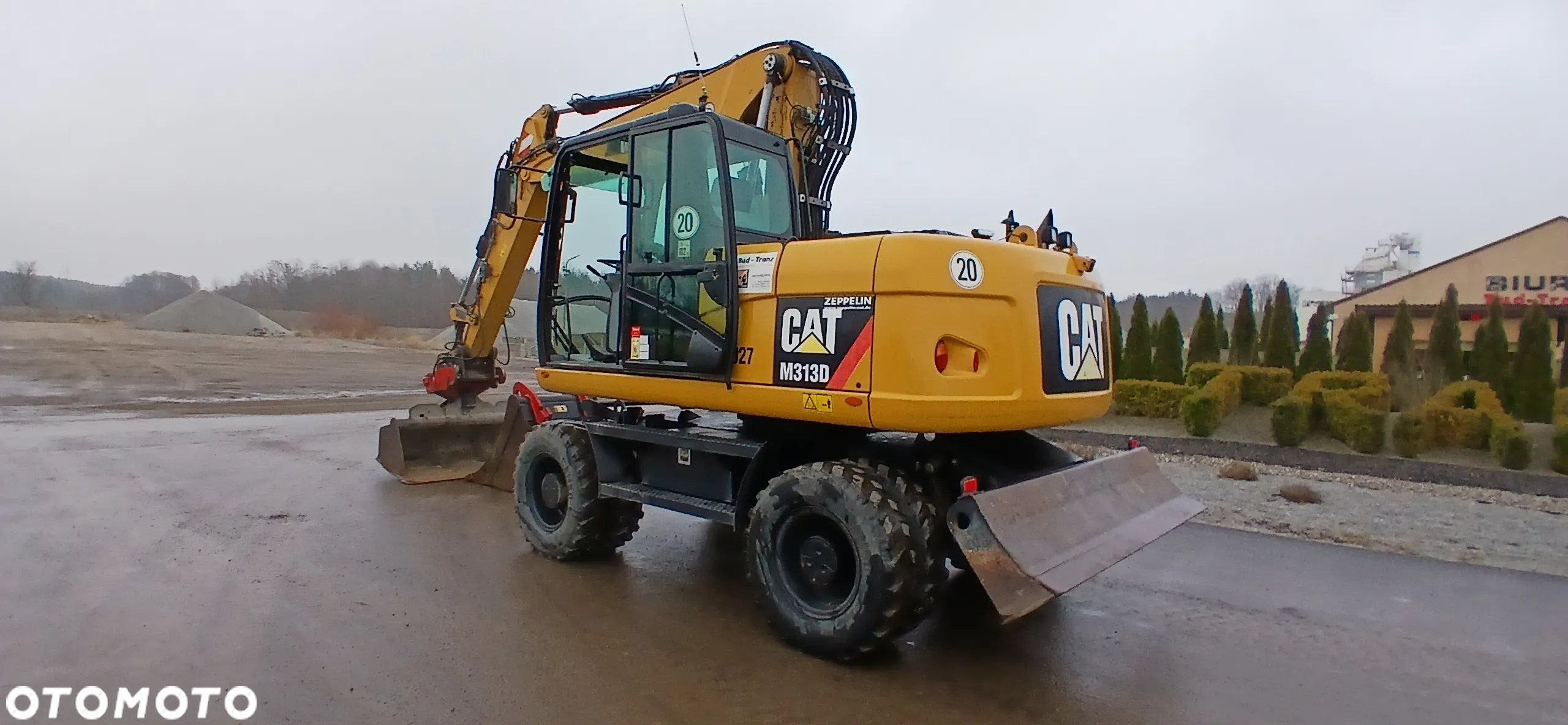 Caterpillar M313d - 5