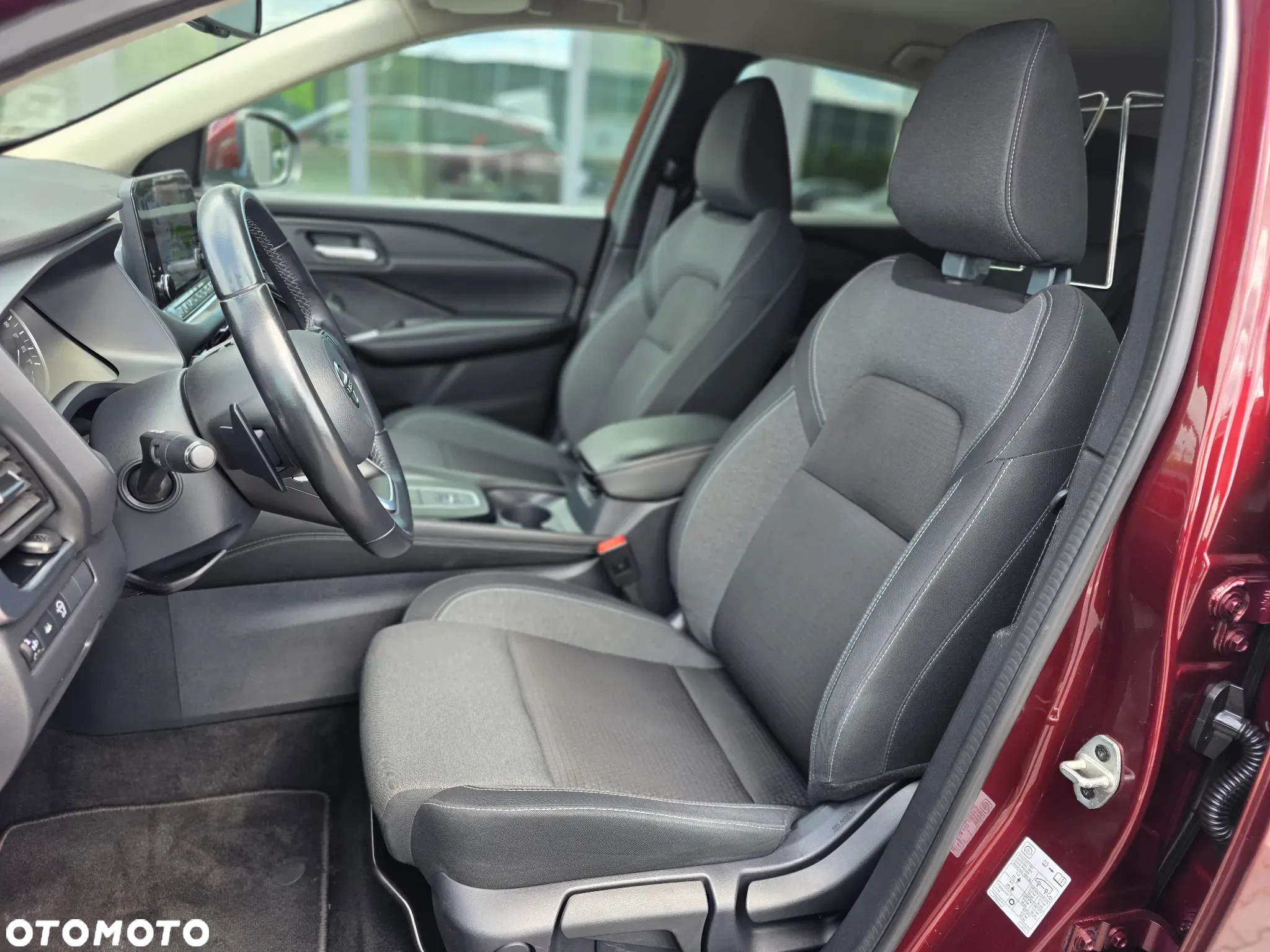 Nissan Qashqai 1.3 DIG-T mHEV N-Connecta Xtronic - 19