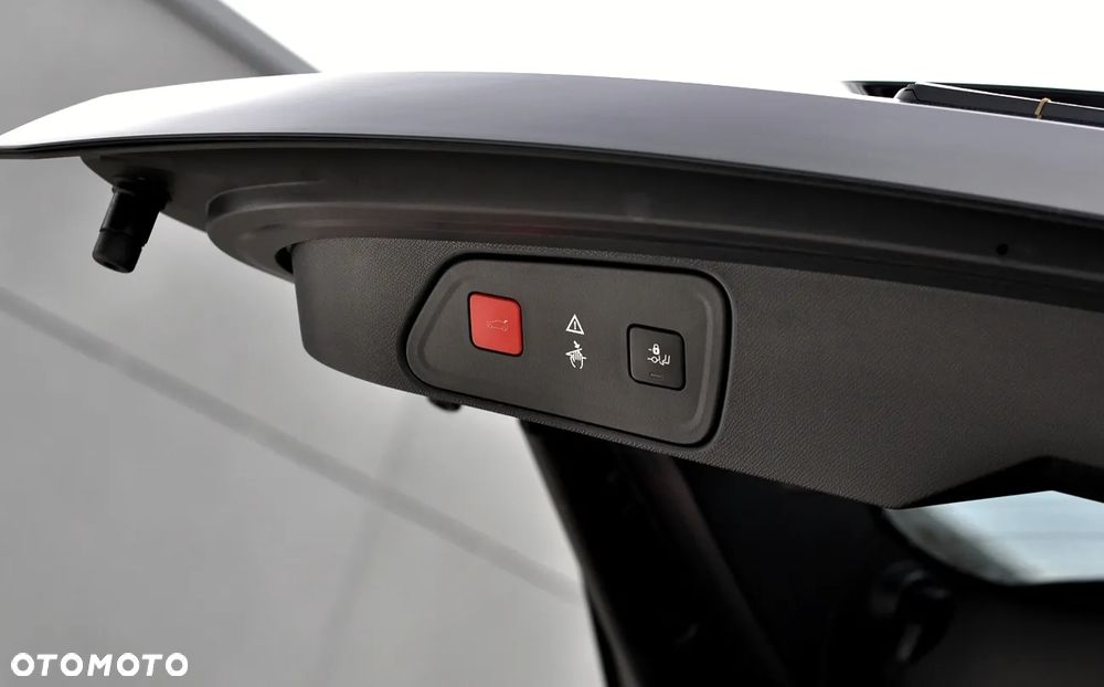 Peugeot 3008 1.2 PureTech GT S&S - 16