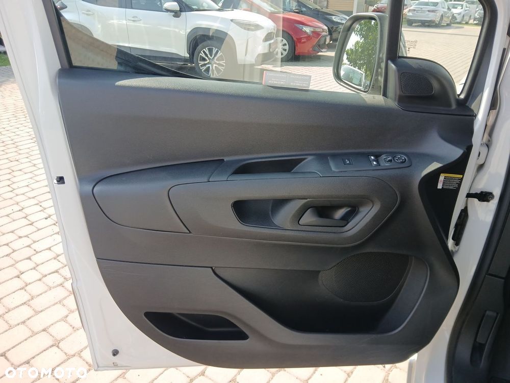 Toyota PROACE CITY - 24