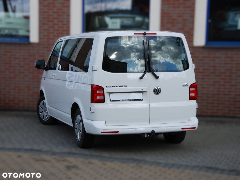 Volkswagen Transporter - 22