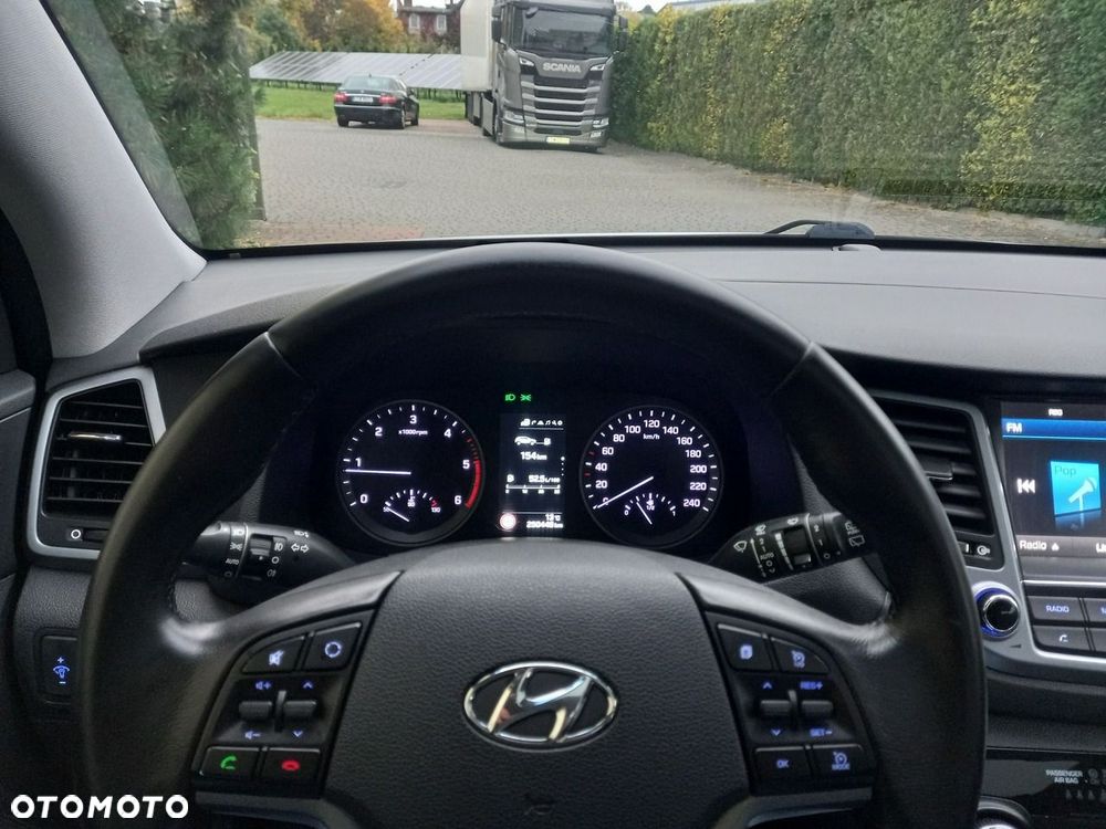 Hyundai Tucson 2.0 CRDI 2WD Style - 35