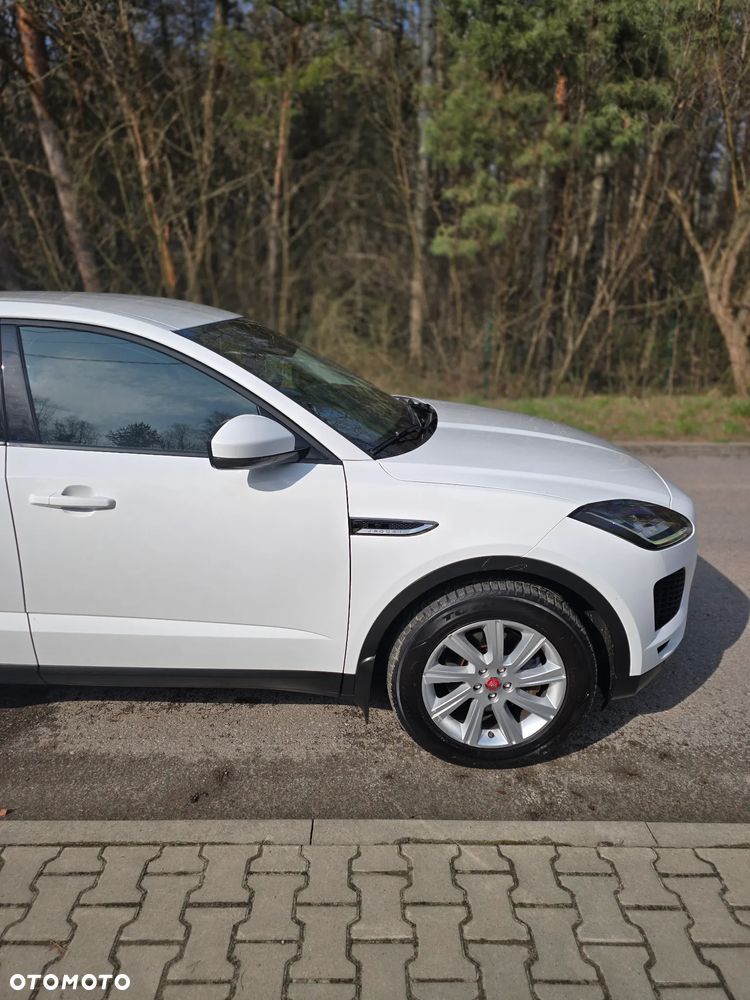 Jaguar E-Pace 2.0 i4D AWD R-Dynamic HSE - 13