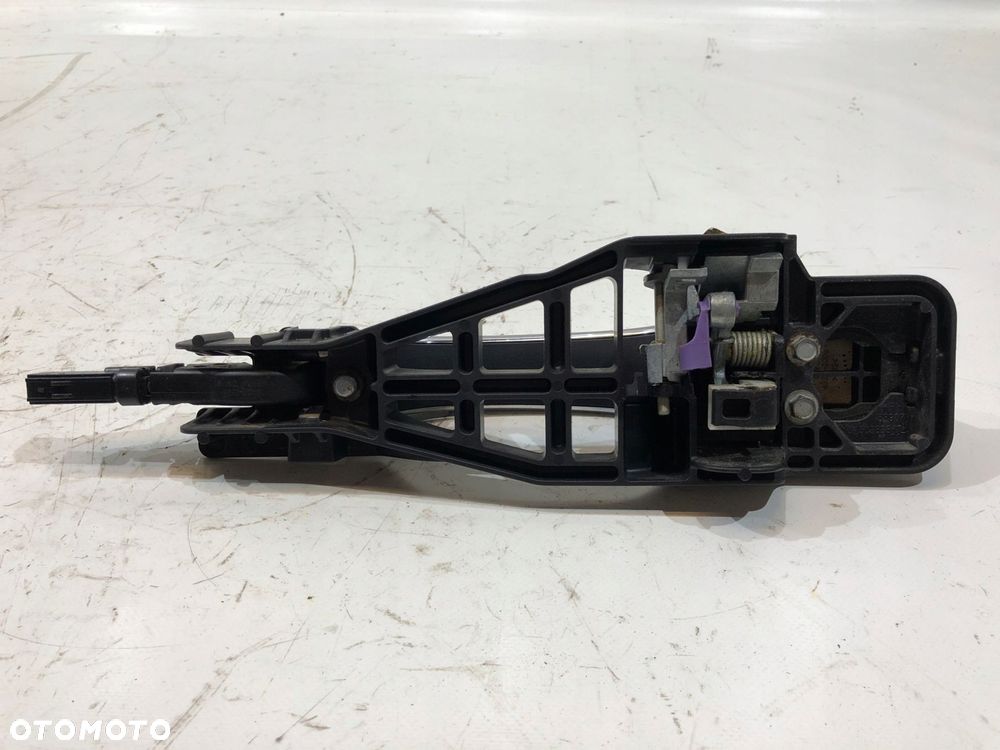 grand cherokee wk2 klamka prawy przód keyless - 4