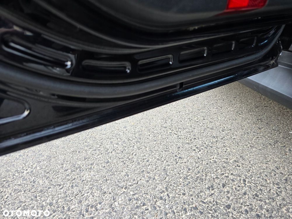 MERCEDES B-KLASA LEWE TYLNE DRZWI W KOLOR 696 DO MONTAŻU - 6