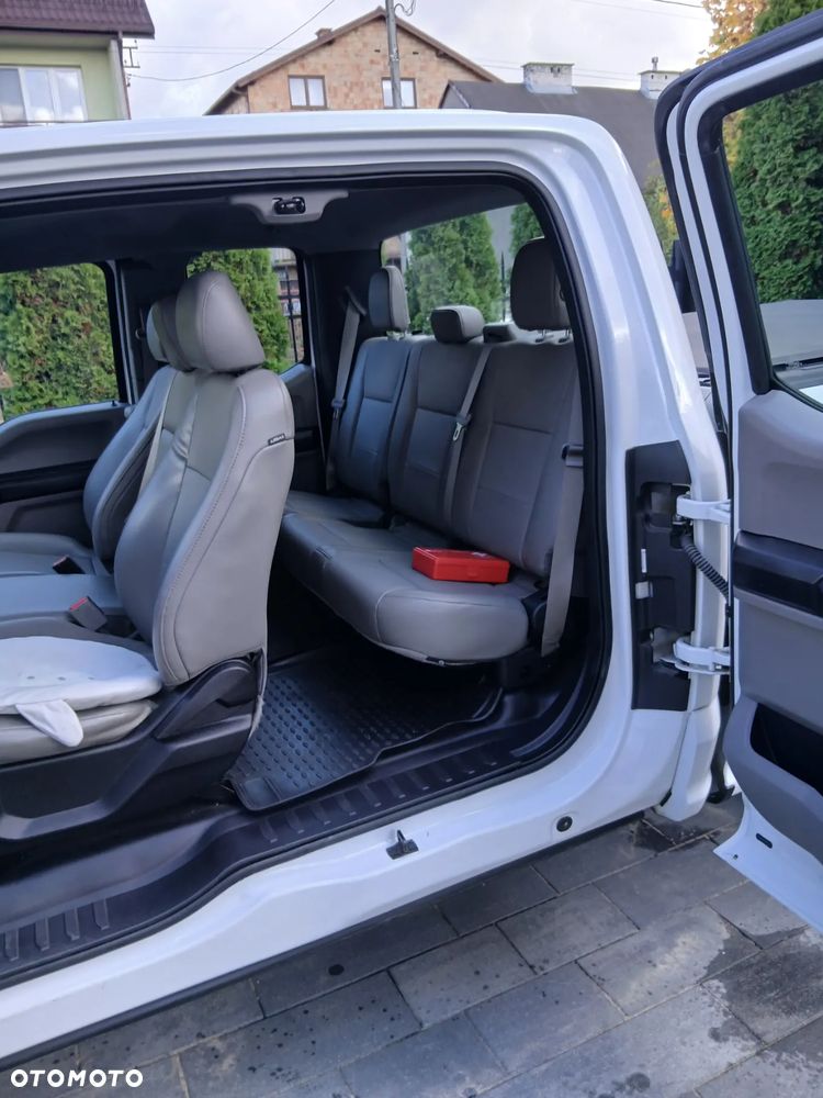 Ford F150 - 3