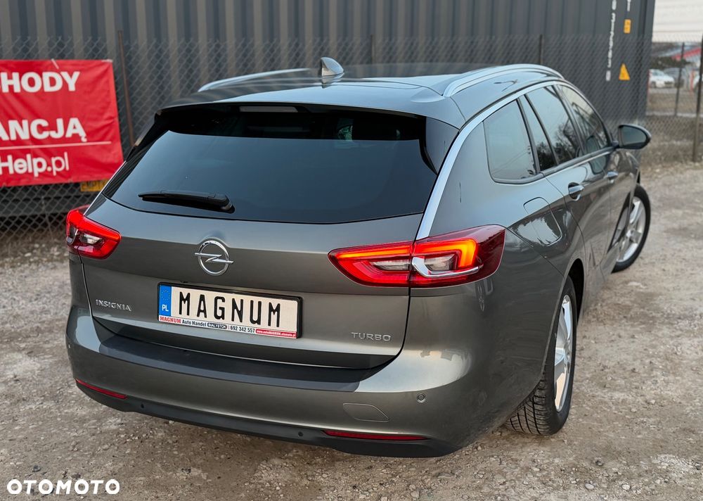 Opel Insignia - 31