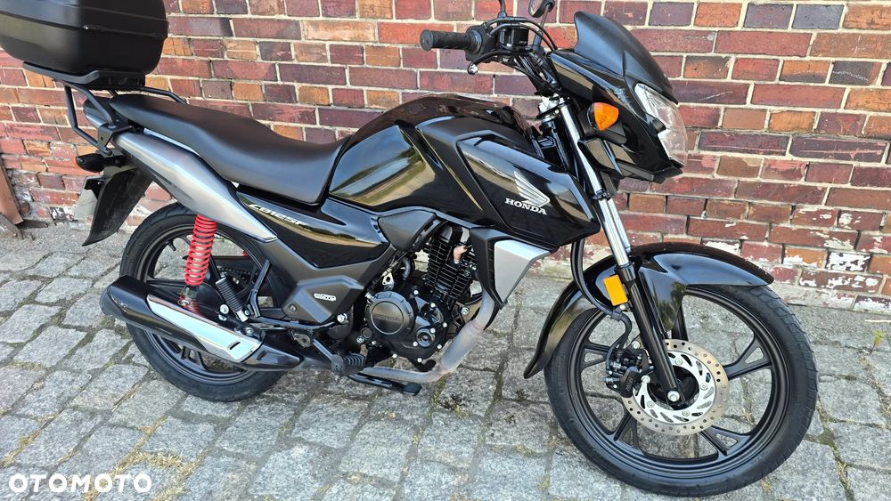 Honda CBF - 23