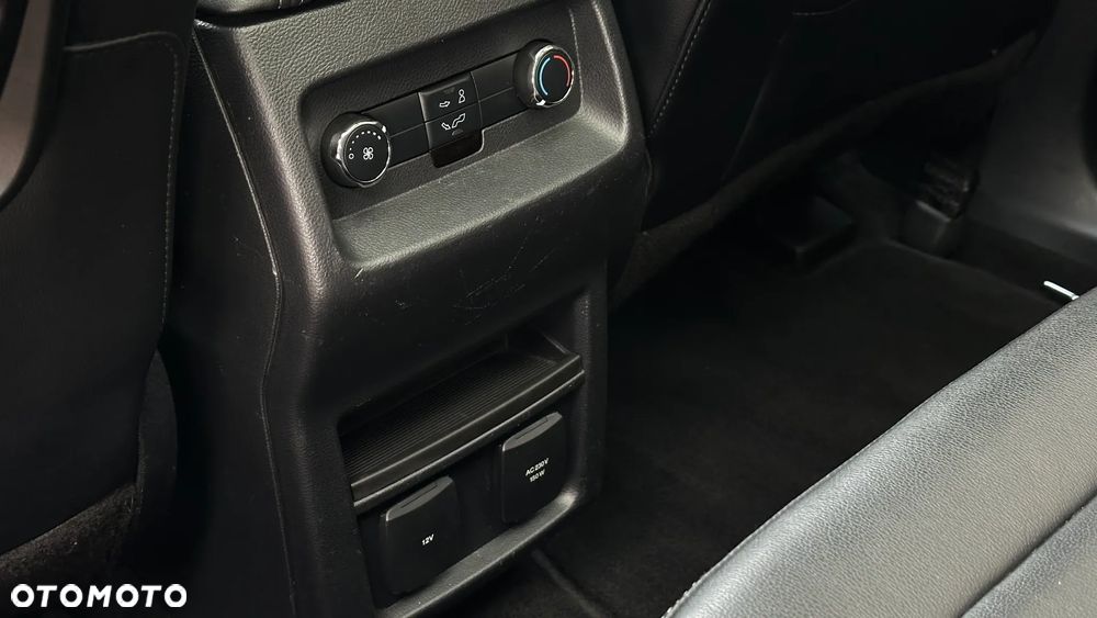 Ford Galaxy 2.0 EcoBlue Allrad Business - 12