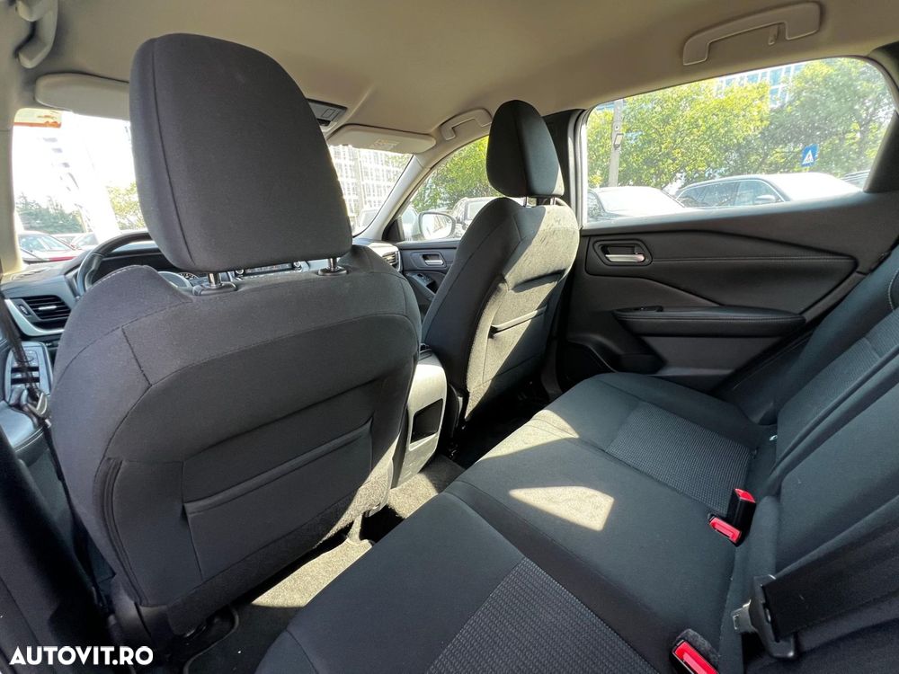 Nissan Qashqai 1.3 DIG-T MHEV Xtronic Acenta - 8