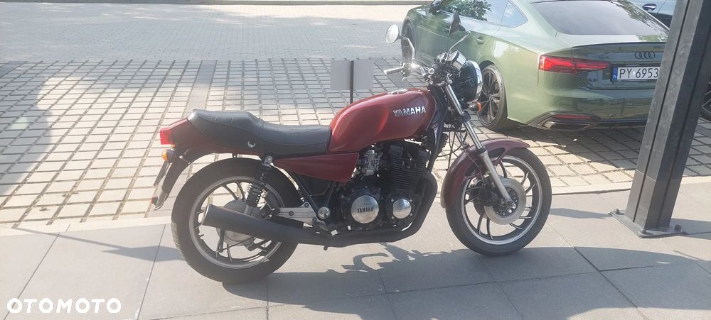 Yamaha XJ - 4