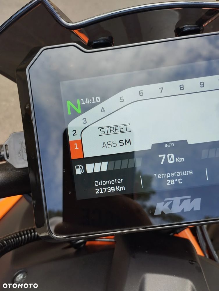 KTM Super Duke - 14