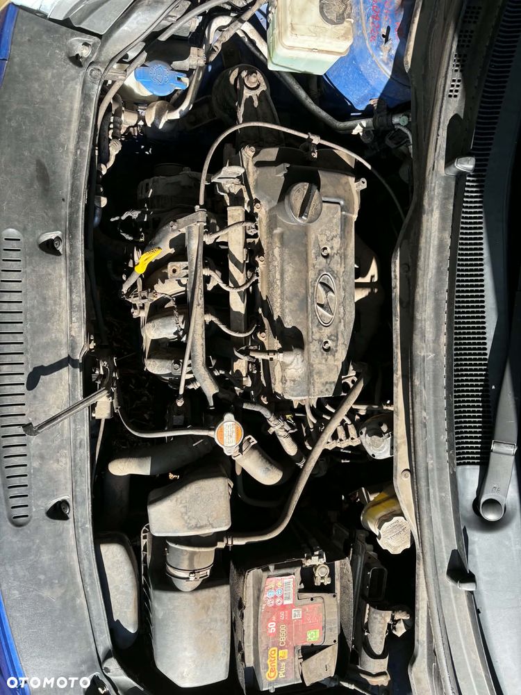 Hyundai i20 - 12