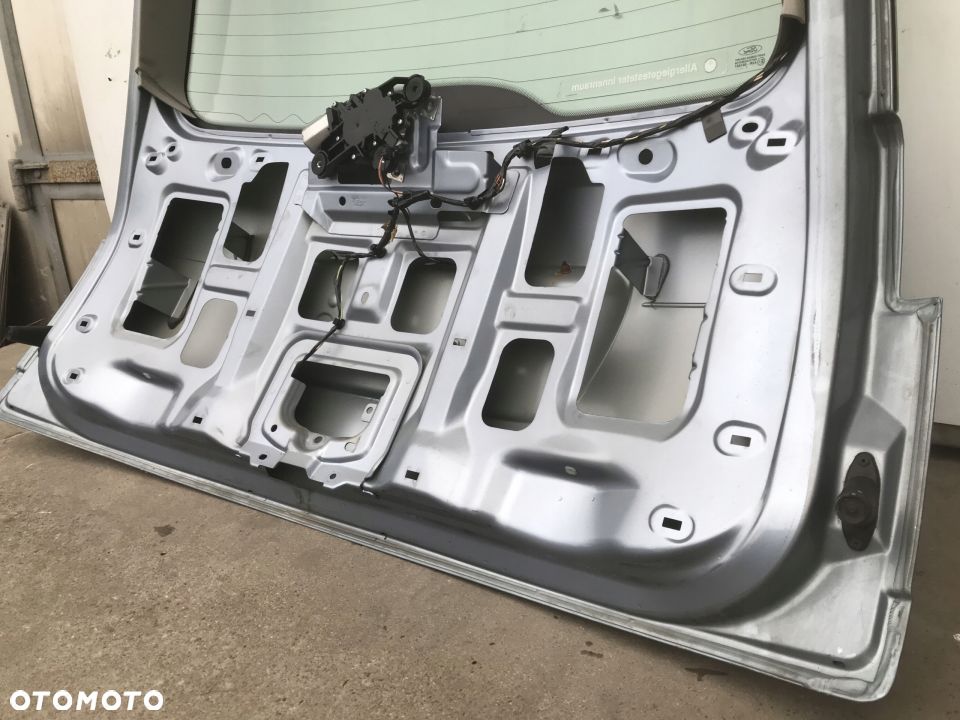 Klapa bagażnika Ford C-Max I 03-10r - 13