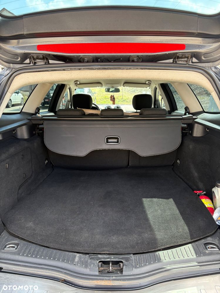 Ford Mondeo 1.8 TDCi Ghia X - 6