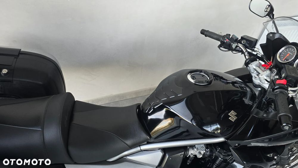 Suzuki Bandit - 20