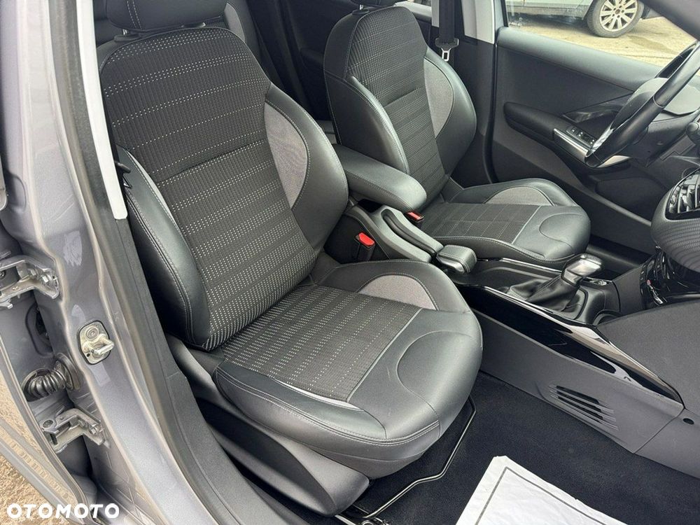Peugeot 2008 PureTech 110 Stop&Start Allure - 8
