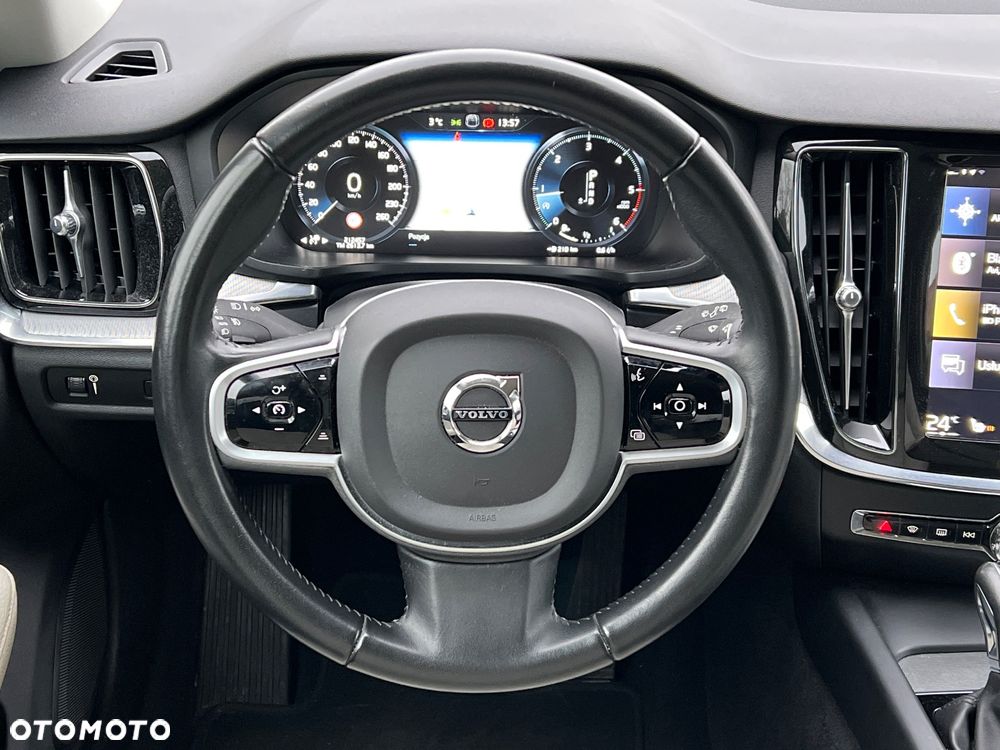 Volvo V60 D4 Geartronic Inscription - 18