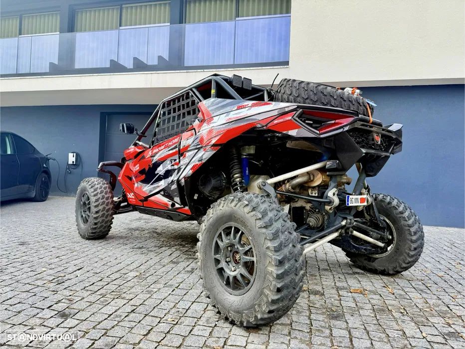 Can-Am Maverick R XRS - 4