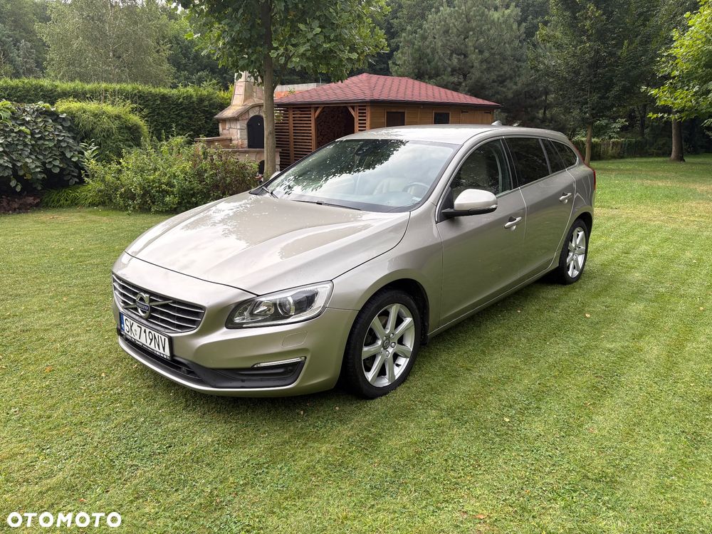 Volvo V60 D4 Drive-E Momentum - 7