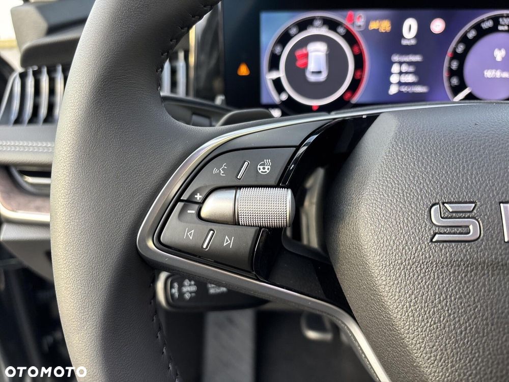 Skoda Superb 2.0 TDI SCR 4x4 L&K DSG - 25