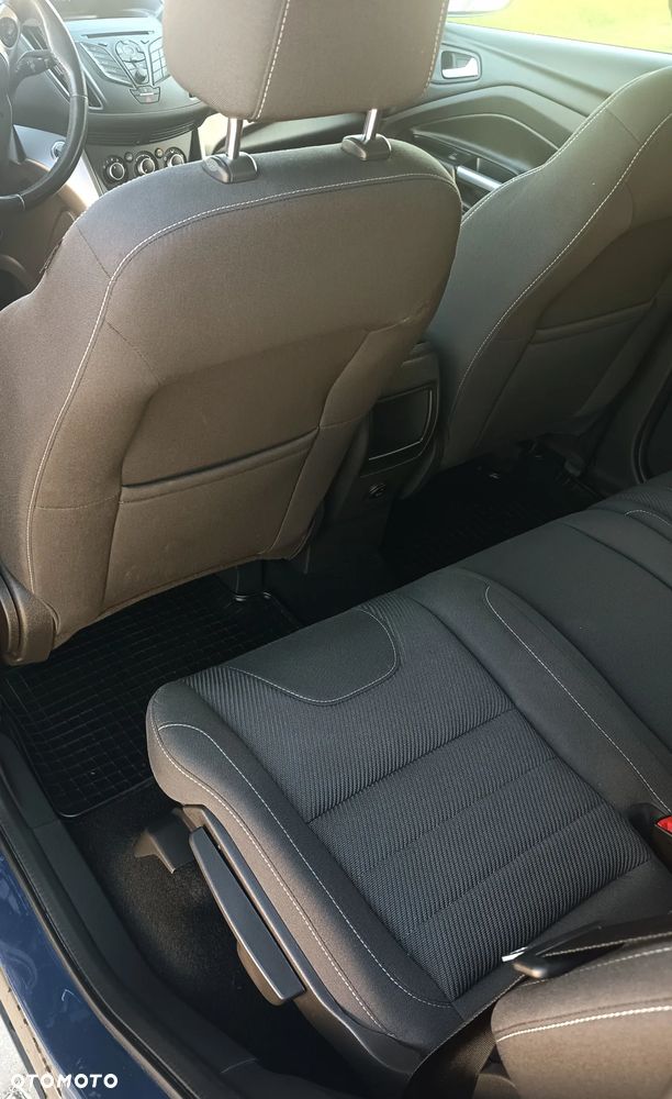 Ford Kuga 1.5 EcoBoost 2x4 Individual - 15