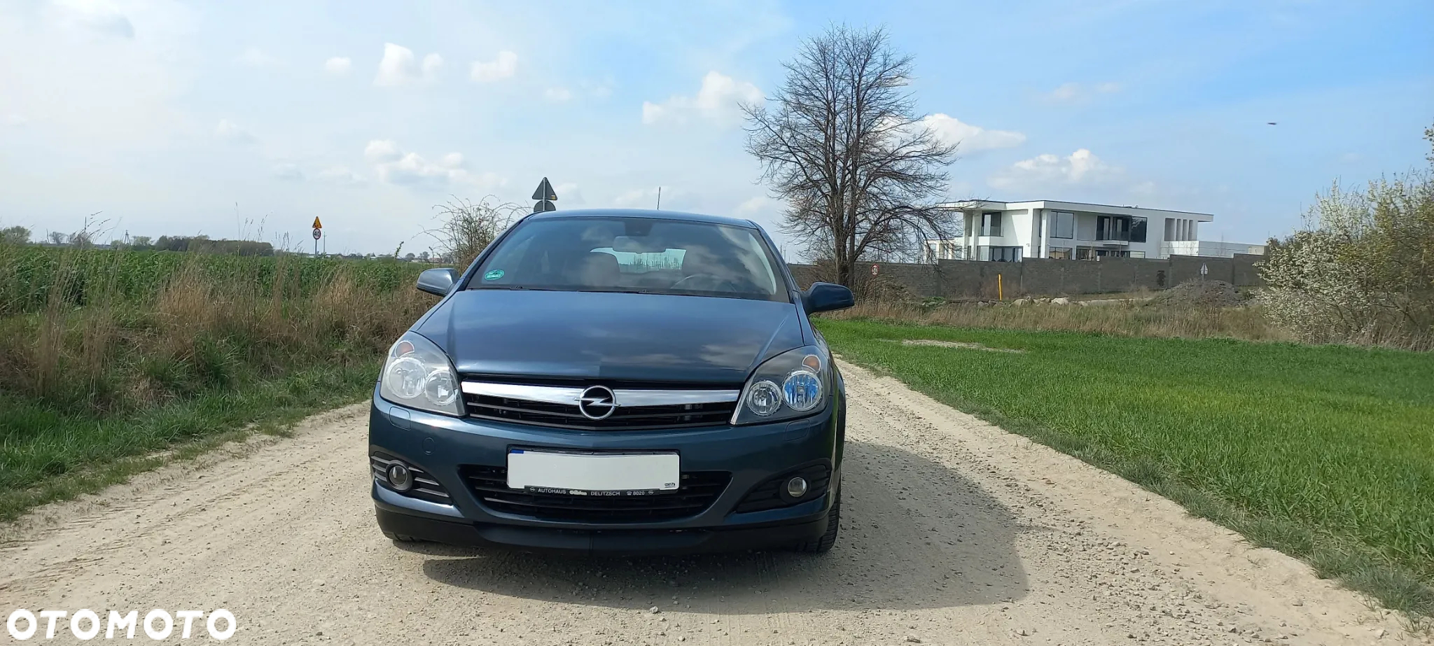 Opel Astra GTC 1.6 - 3