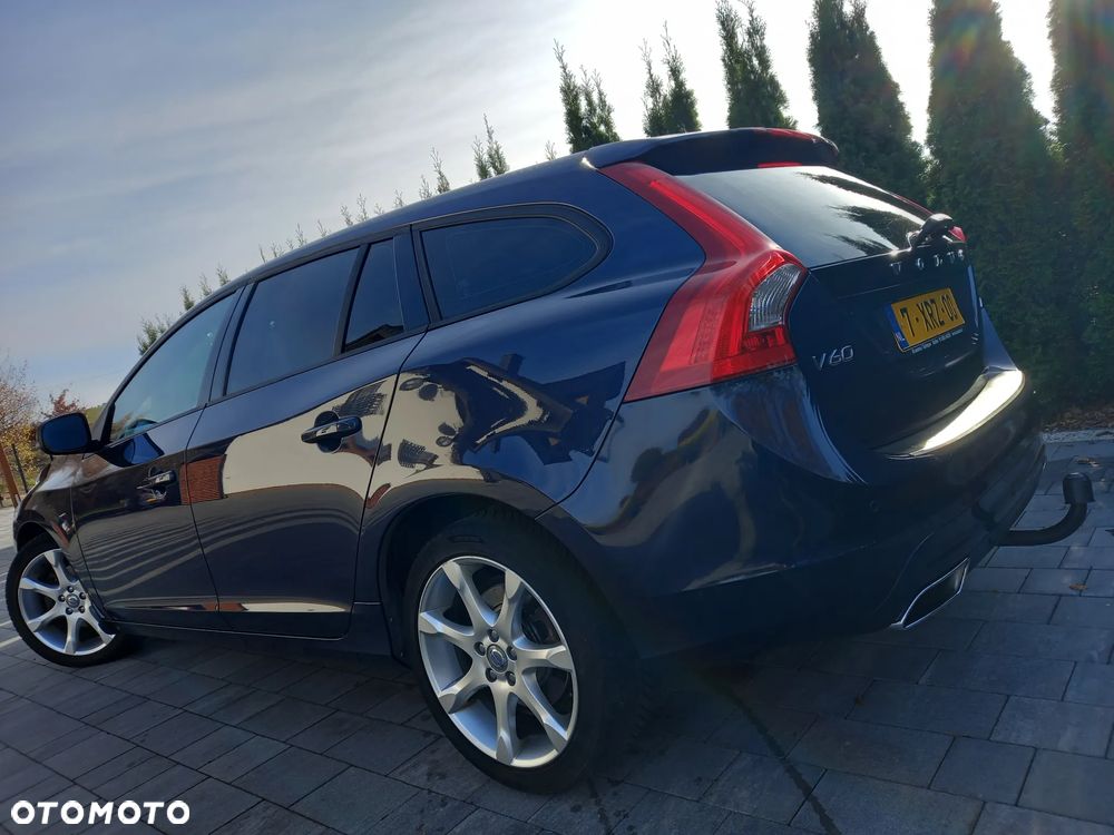 Volvo V60 D4 Ocean Race - 16