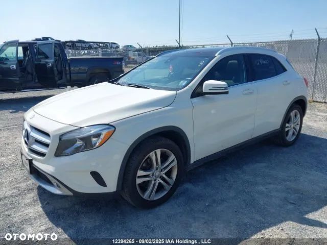Mercedes-Benz GLA 250 4Matic 7G-DCT - 1