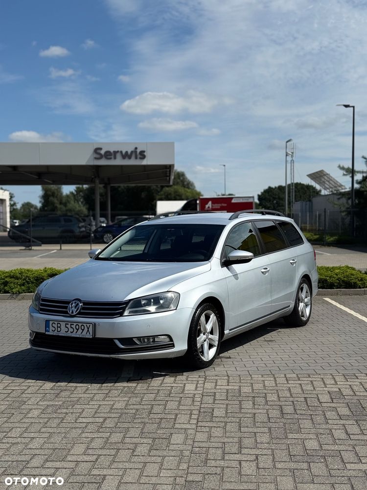 Volkswagen Passat 1.6 TDI Comfortline - 14