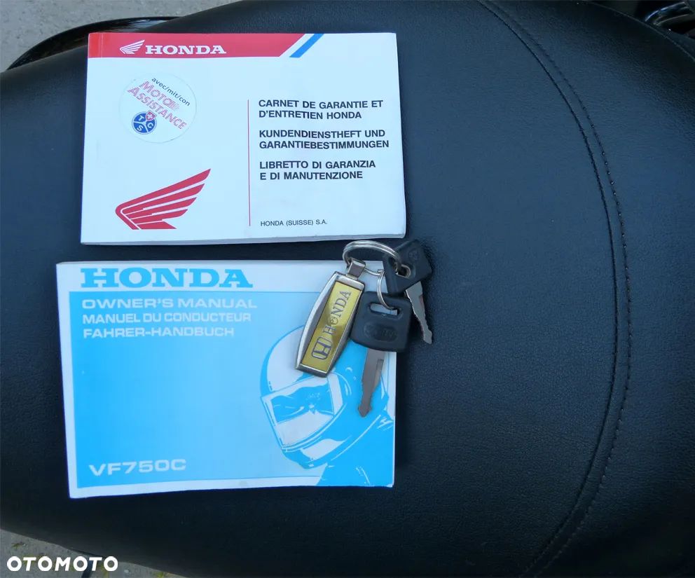 Honda VF - 11