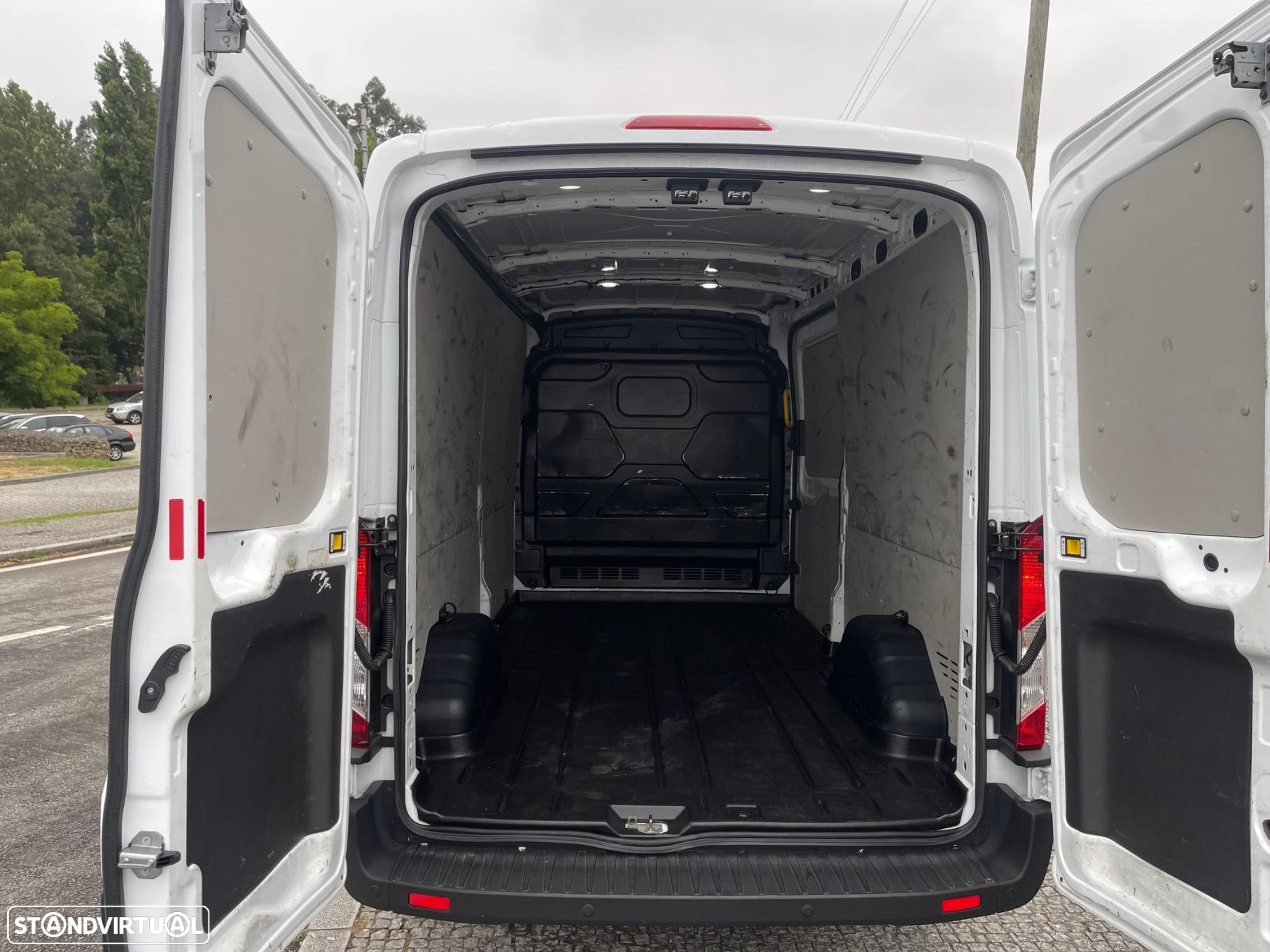 Ford Transit 2.0 TDCi L3H2 - 7