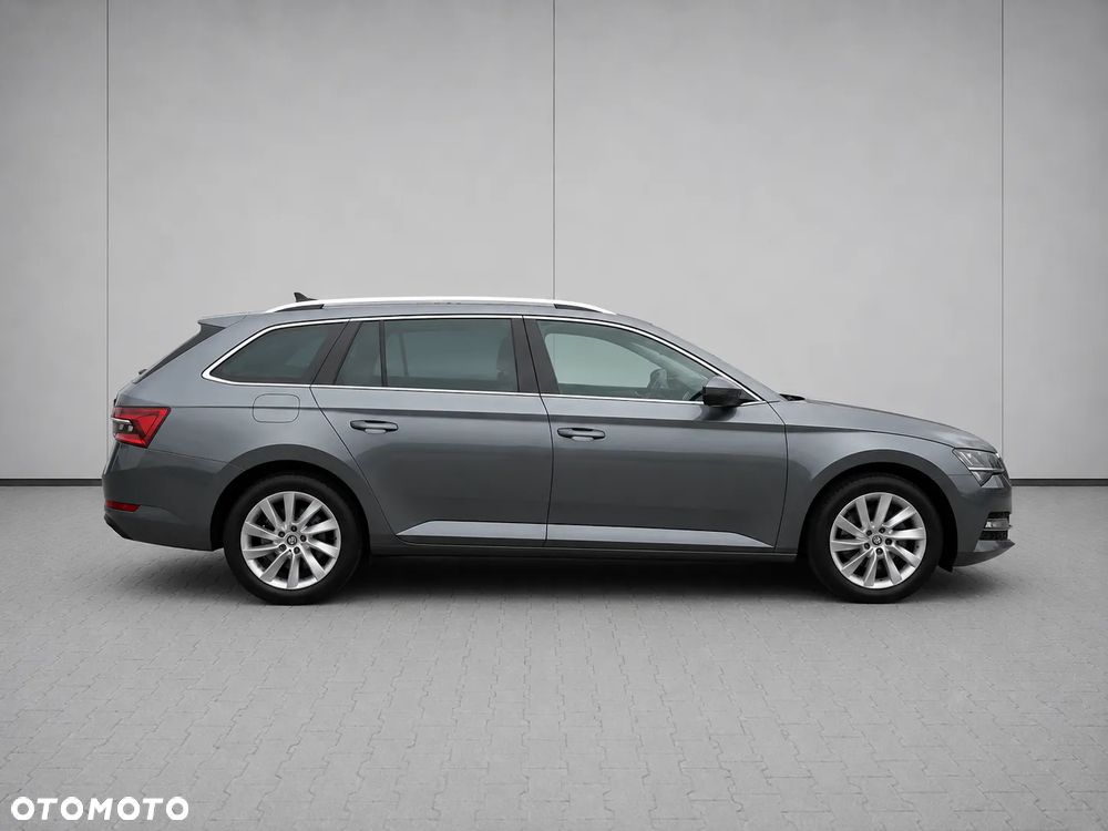 Skoda Superb 2.0 TDI SCR Style DSG - 7