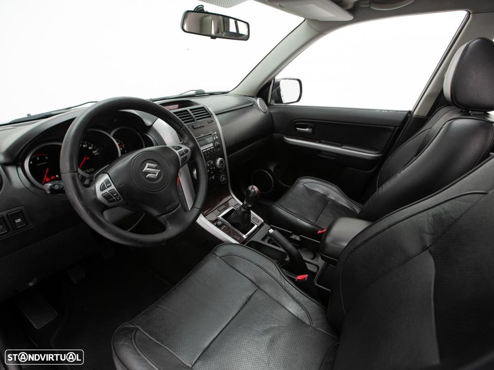 Suzuki Grand Vitara - 7