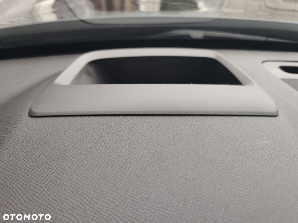 Volvo XC 90 - 29
