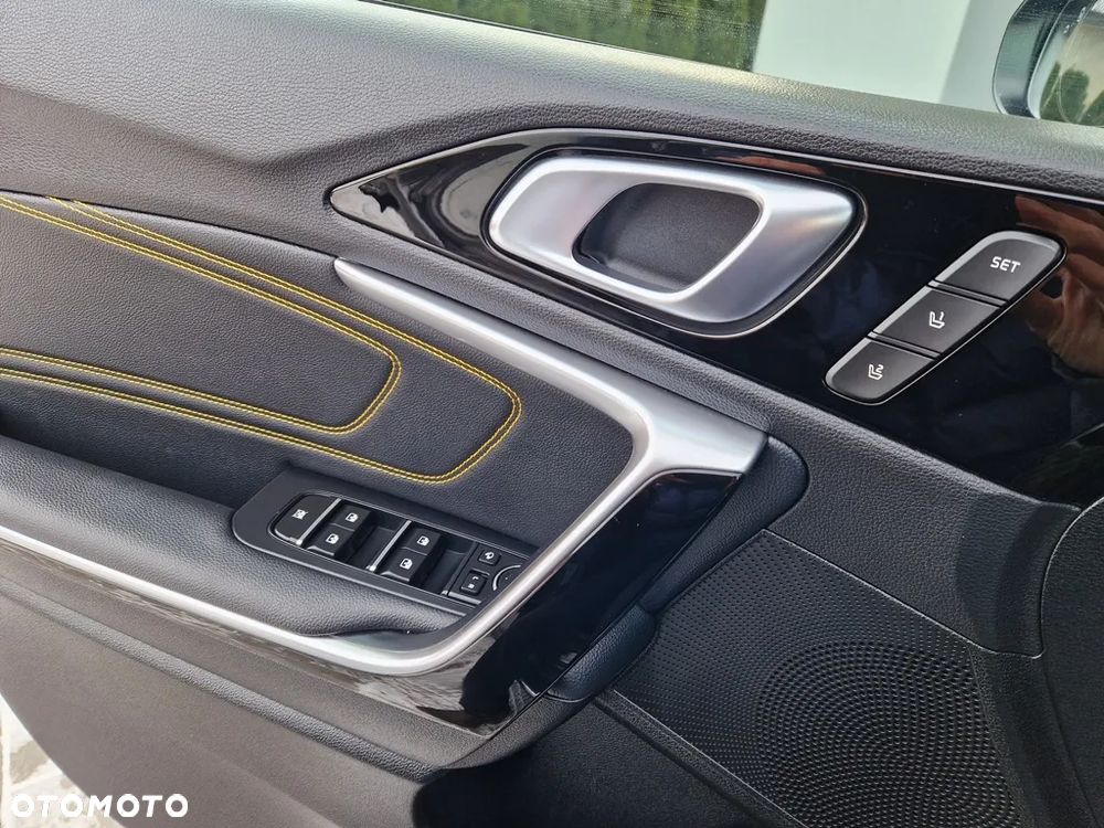 Kia XCeed 1.5 T-GDI OPF PLATINUM EDITION - 34