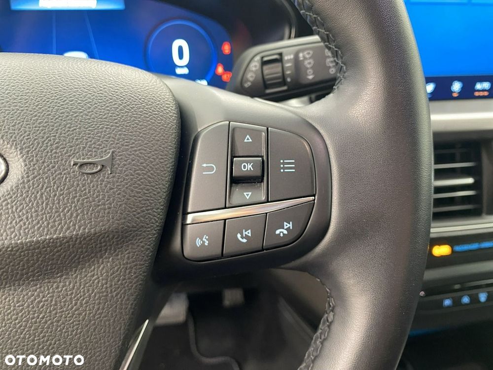 Ford Focus - 23