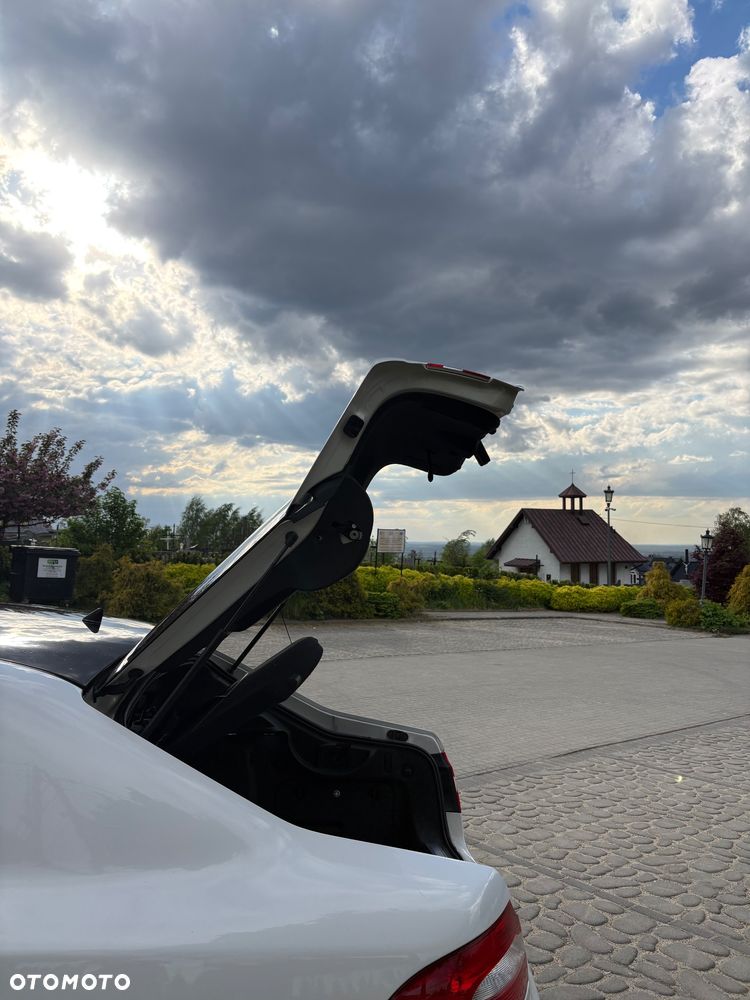 Skoda Superb 2.0 TDI Ambition - 8