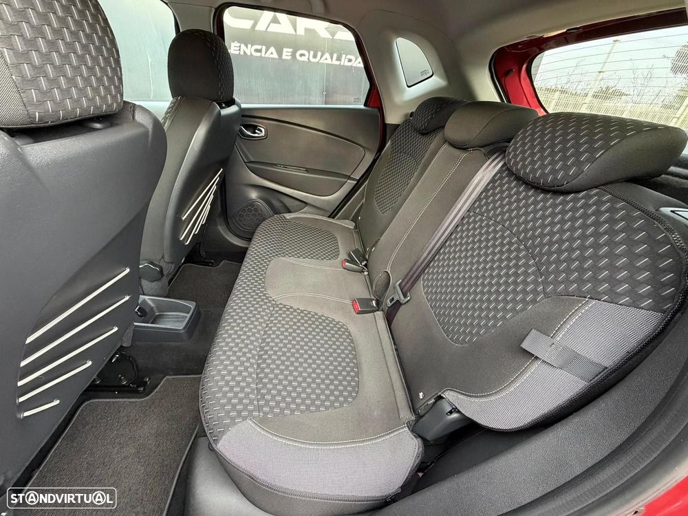Renault Captur - 21