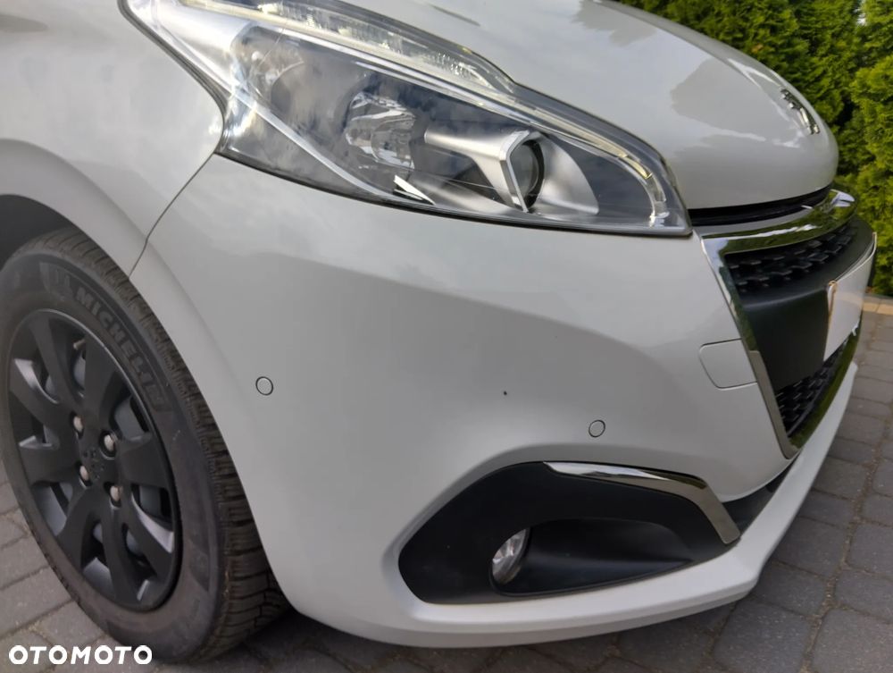 Peugeot 208 PureTech 82 Start & Stop Style - 10