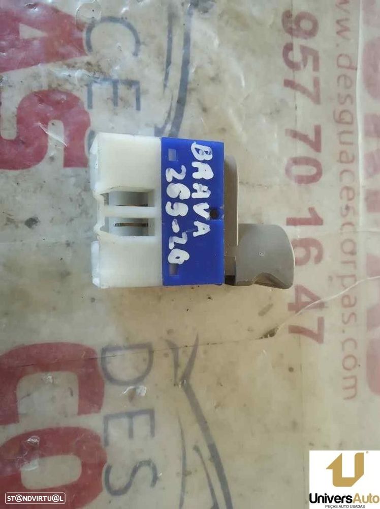 COMANDO ELEVADOR DE VIDRO FRONTAL DIREITO FIAT BRAVA 1999 -A223 - 2