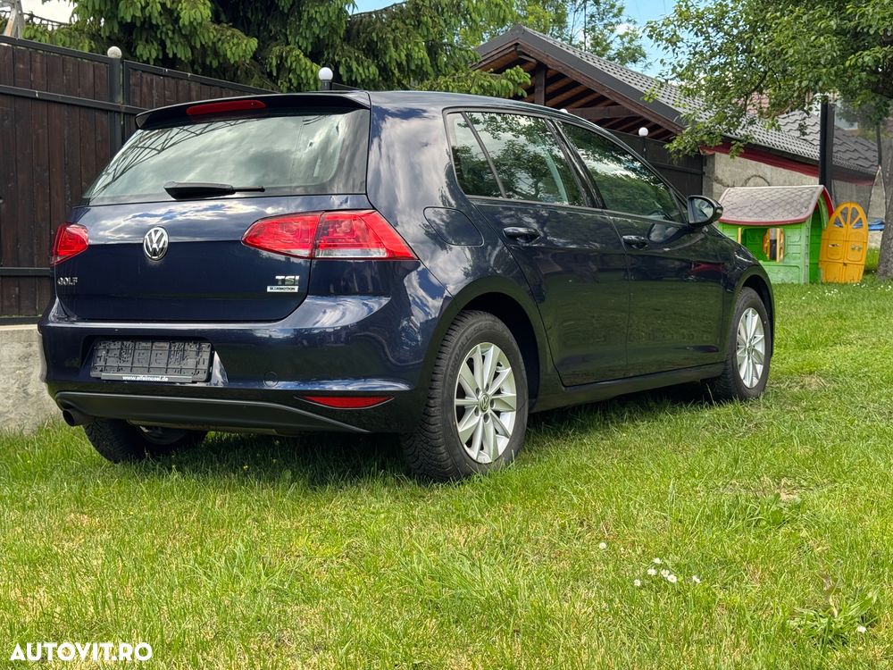 Volkswagen Golf - 26