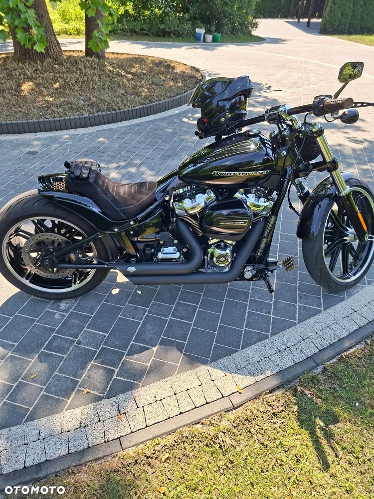 Harley-Davidson FXSB Breakout - 7