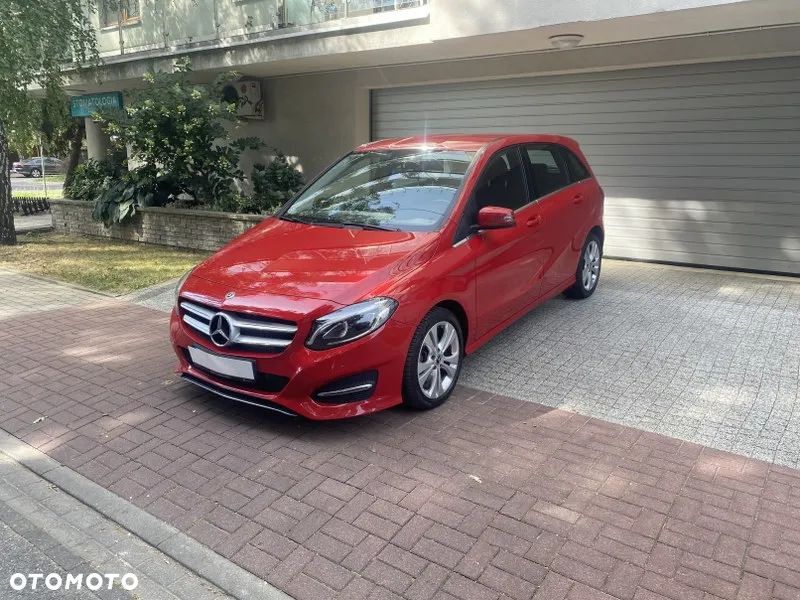 Mercedes-Benz Klasa B 220 4-Matic - 9