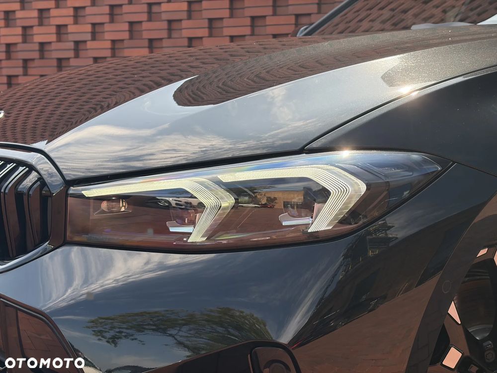 BMW Seria 3 320d xDrive mHEV M Sport - 10