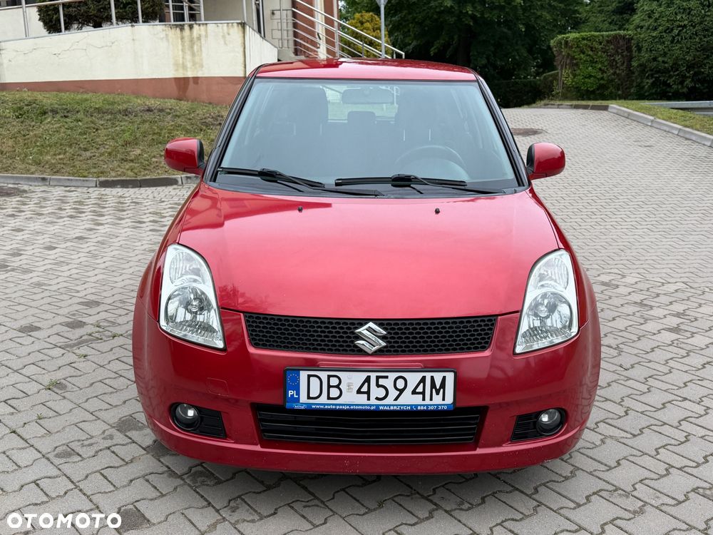 Suzuki Swift 1.3 Club - 8