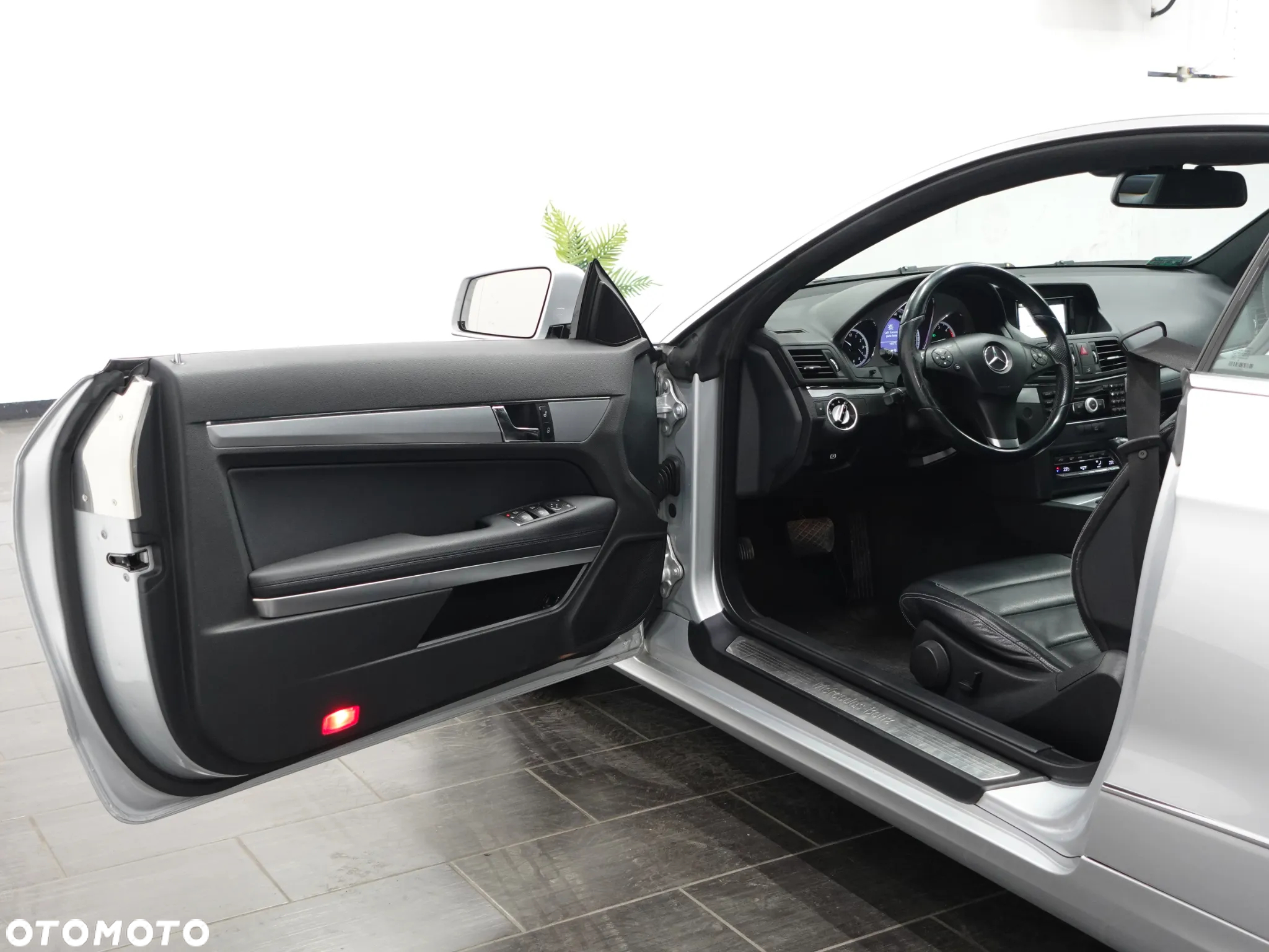 Mercedes-Benz Klasa E - 20