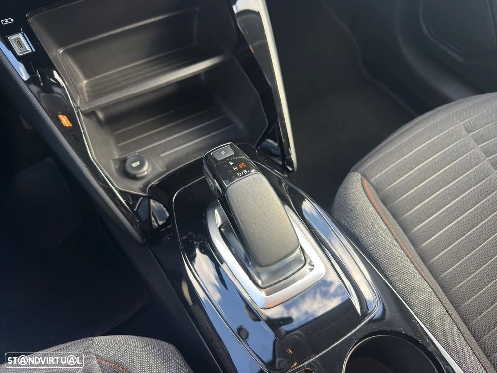 Peugeot e-208 Active Pack - 13