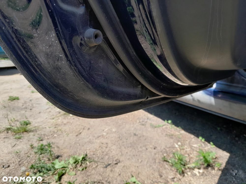 Drzwi tylne lewe TOYOTA Auris I 06-12r. 8S6 - 3